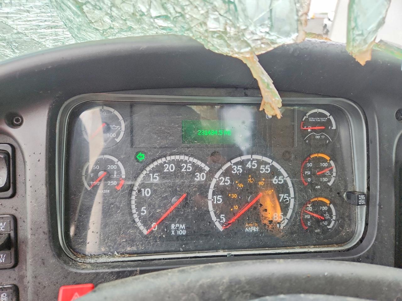 Freightliner M2