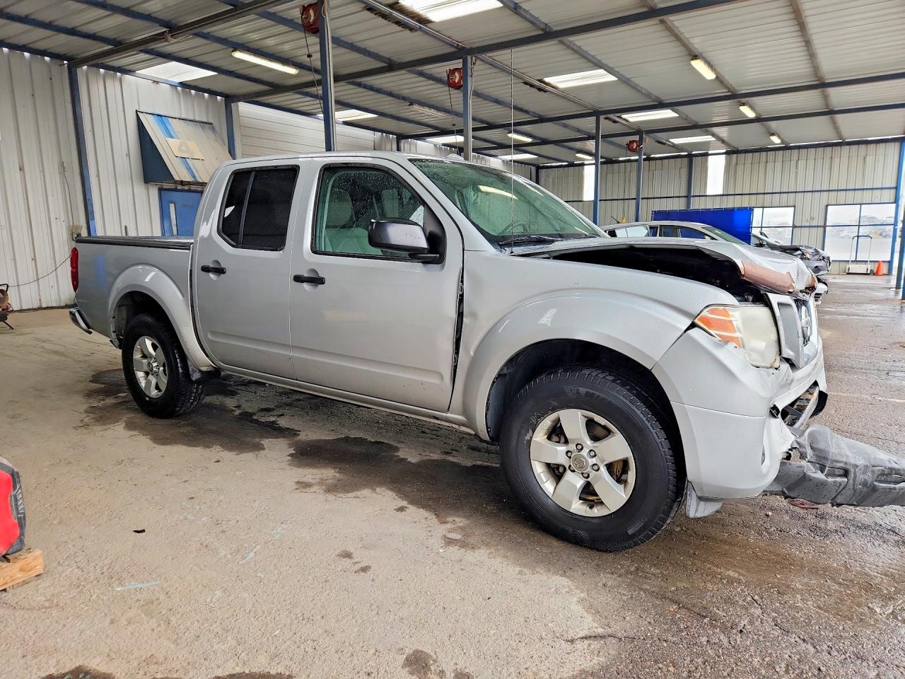 Nissan Frontier S