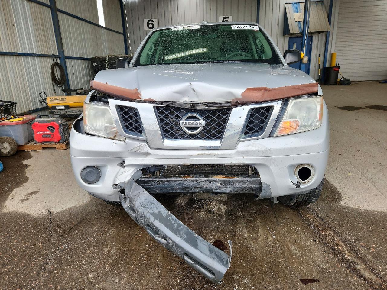 Nissan Frontier S