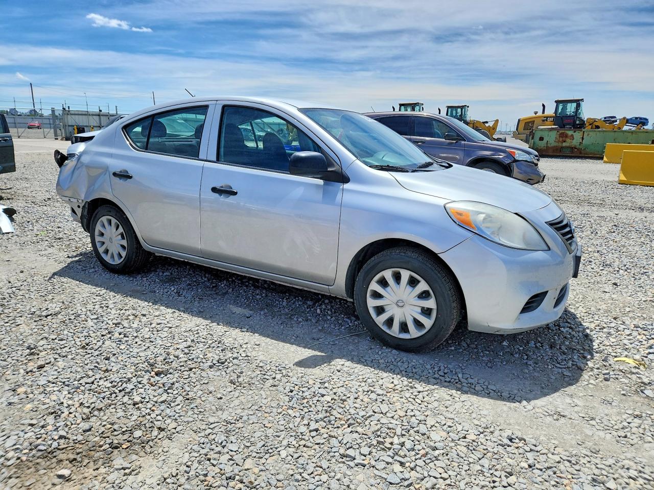 Nissan Versa