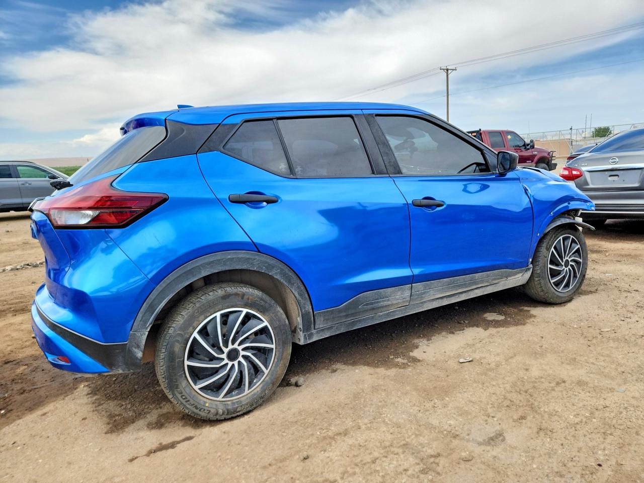 Nissan Kicks S