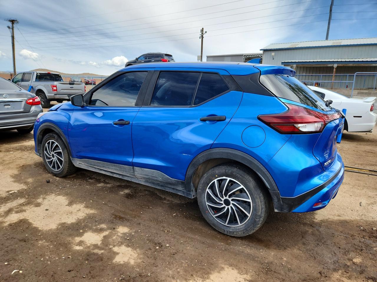 Nissan Kicks S