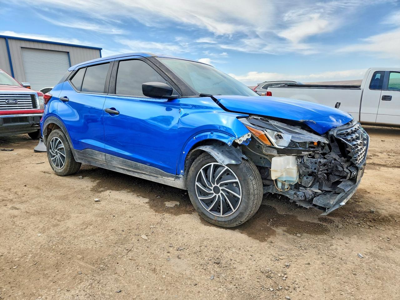 Nissan Kicks S