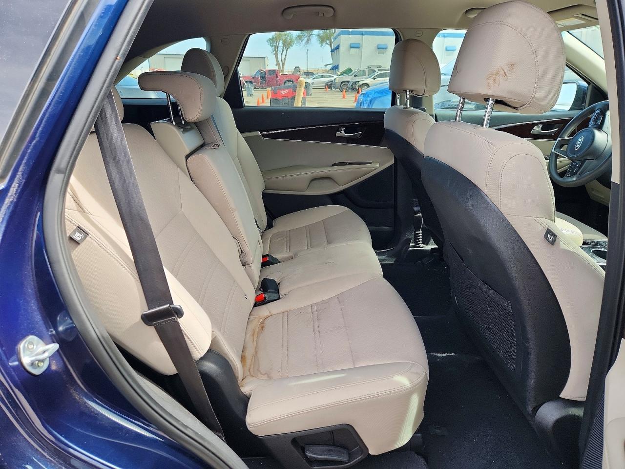 Kia Sorento Lx V6