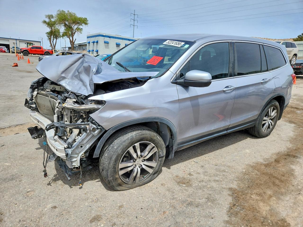 Salvage Honda Pilot Image