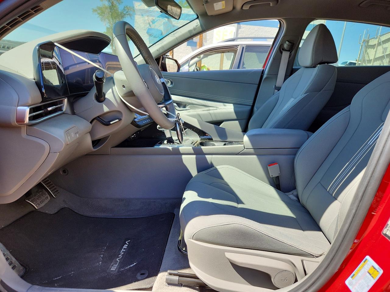 Hyundai ELANTRA Sel Sport