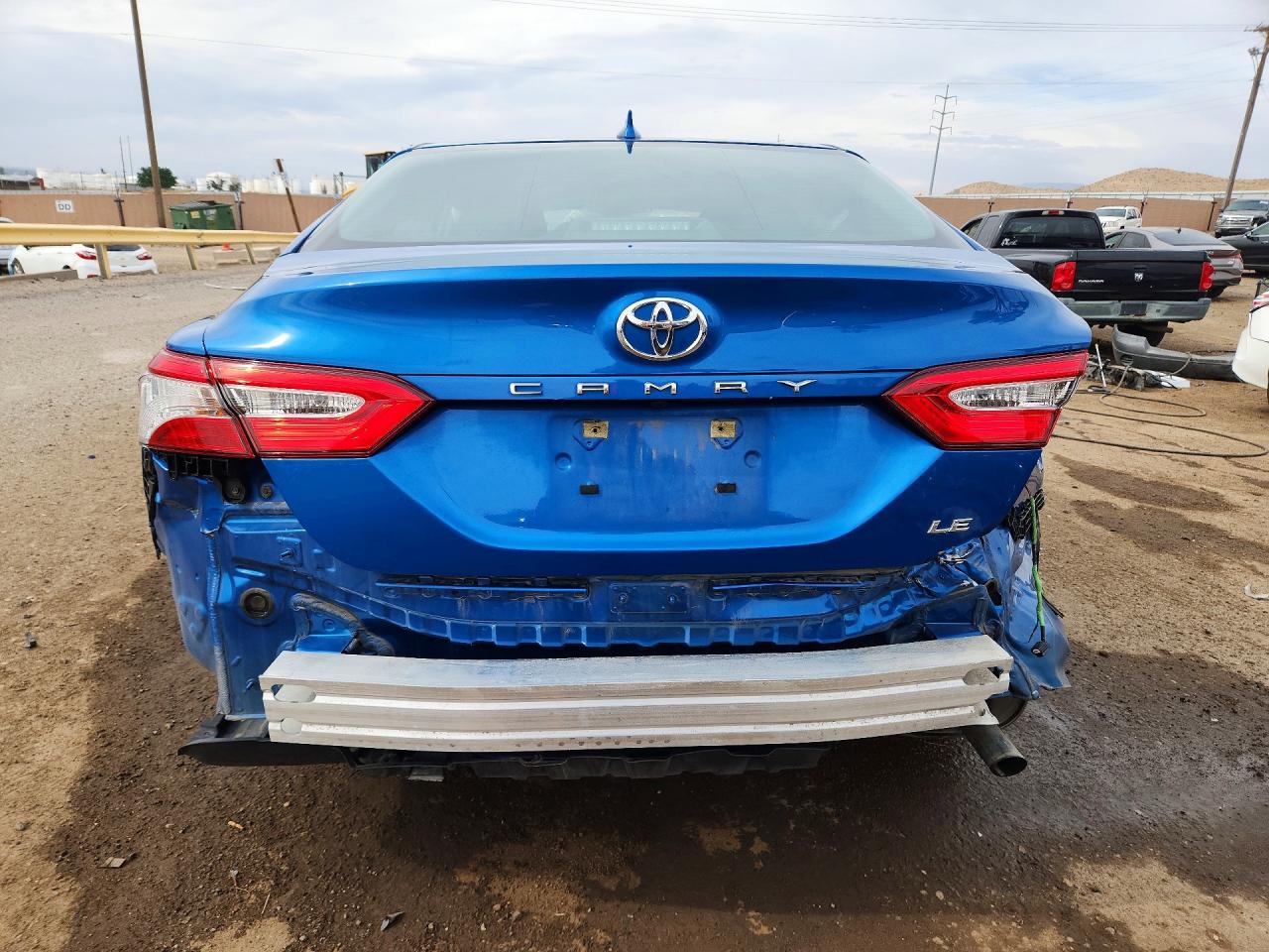 Toyota Camry Le