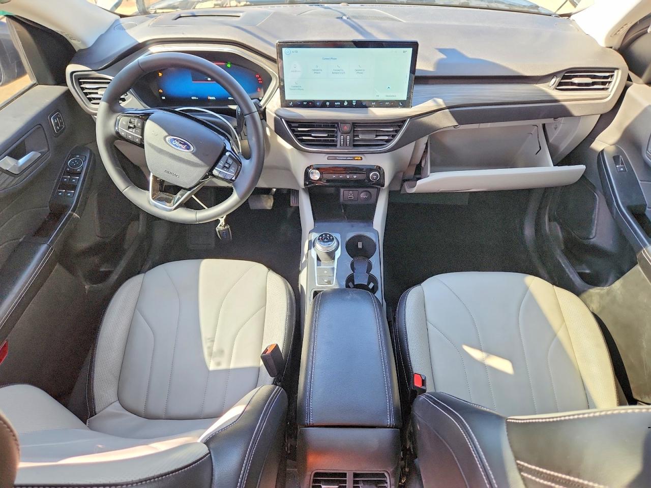 Ford Escape Platinum