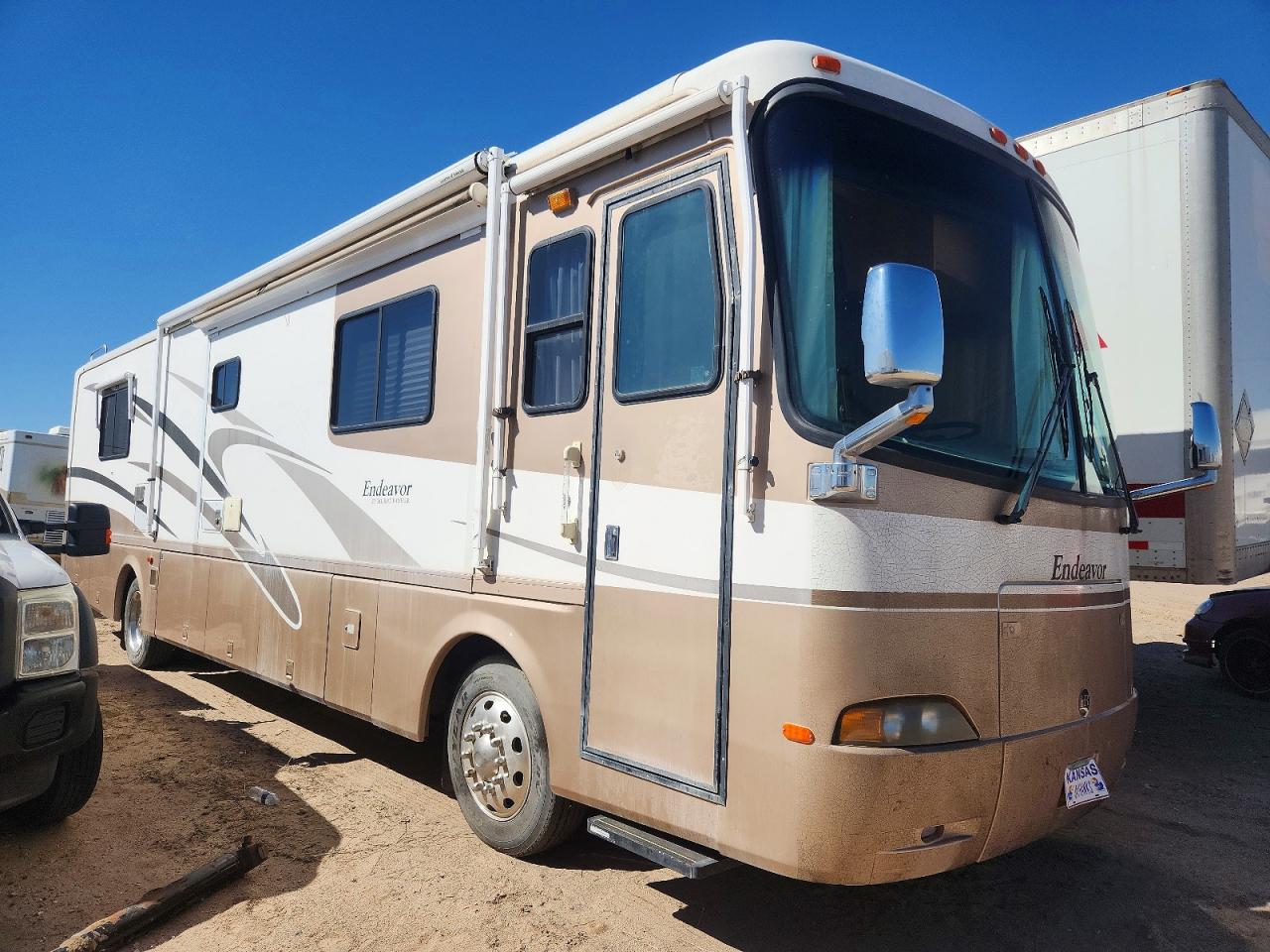 Salvage Holiday Rambler Endeavor Image