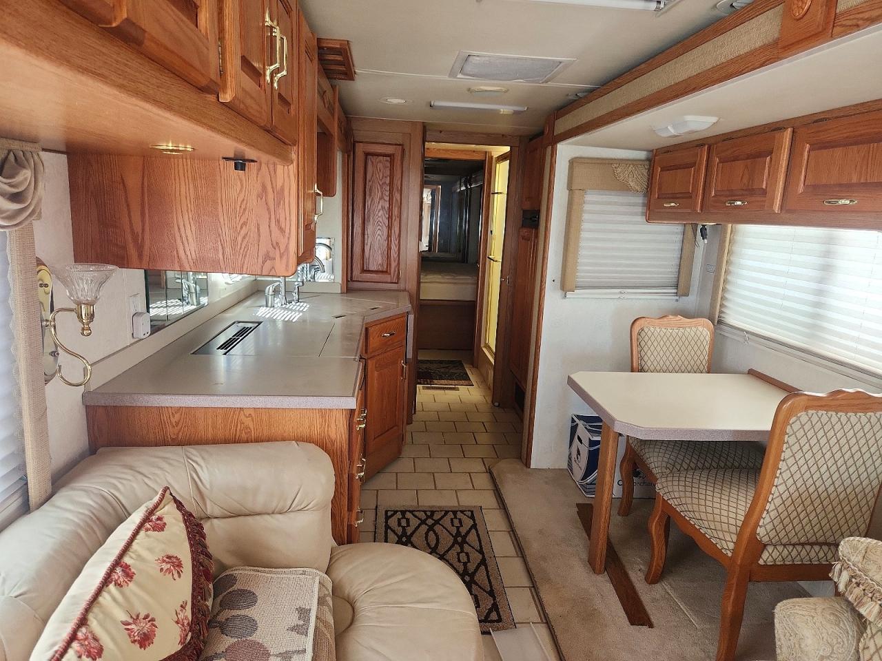 Holiday Rambler Endeavor