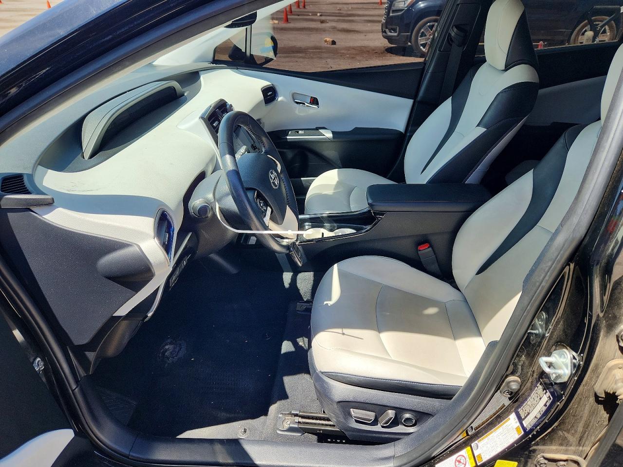 Toyota Prius Four Touring