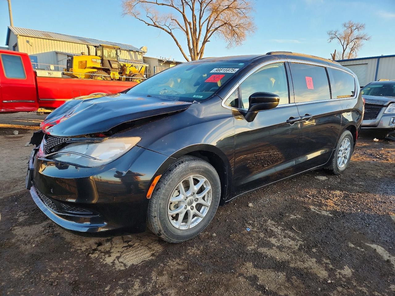 Salvage Chrysler Minivan Image