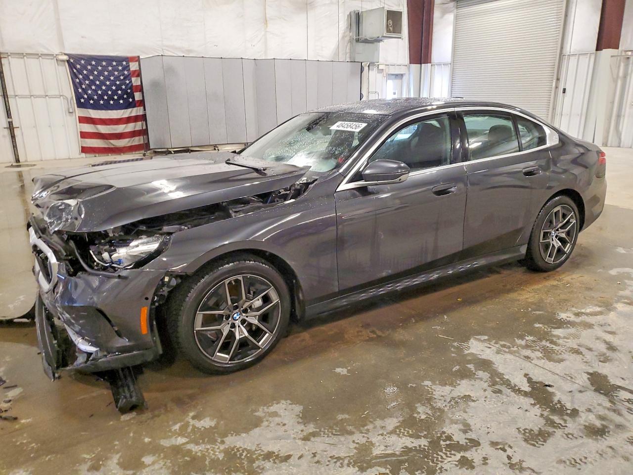 Salvage BMW 5 Series Image