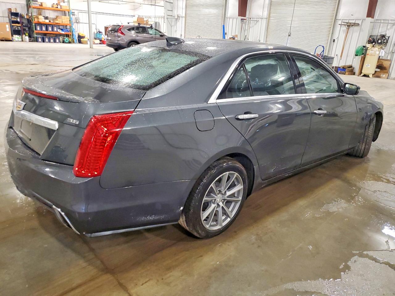 Cadillac CTS Luxury