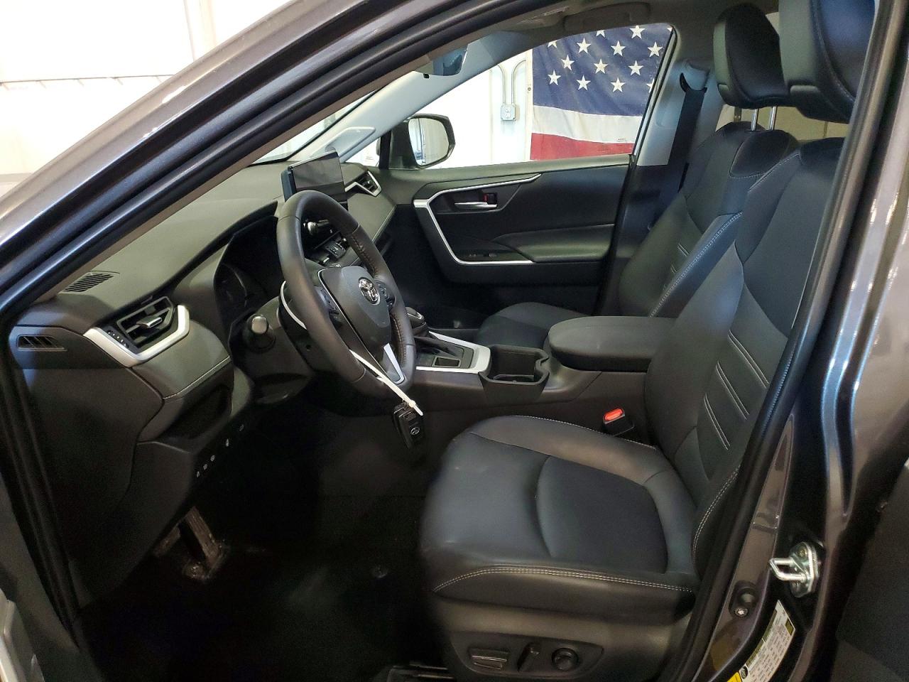 Toyota RAV4 Xle Premium