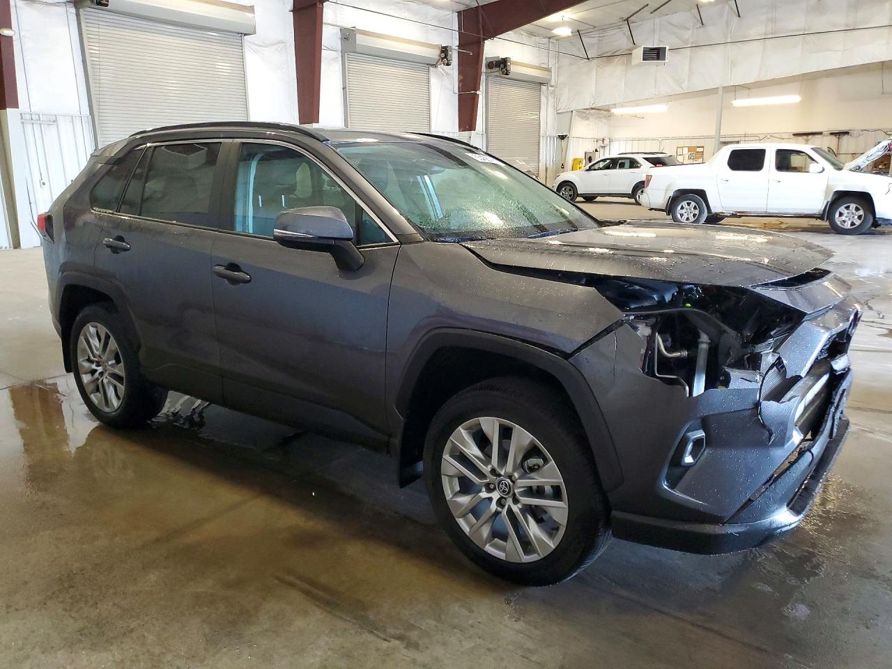 Toyota RAV4 Xle Premium