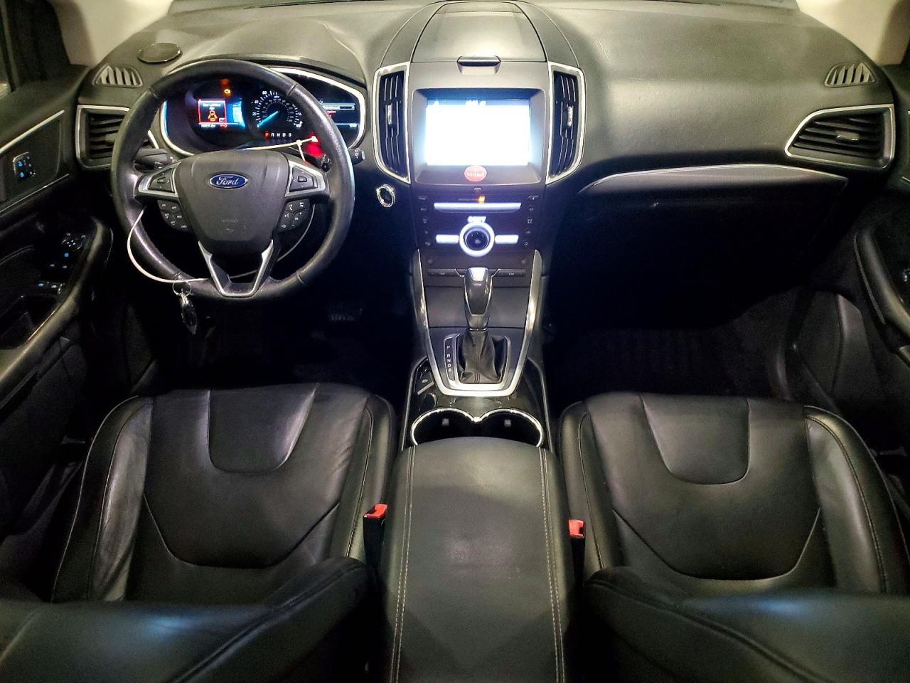 Ford Edge Titanium