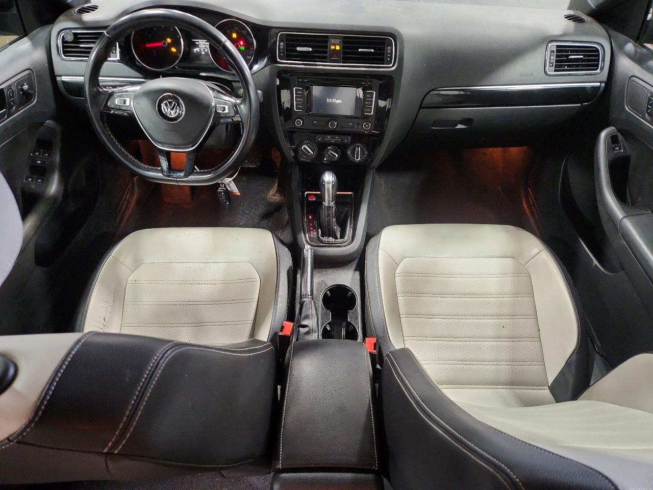Volkswagen Jetta Se