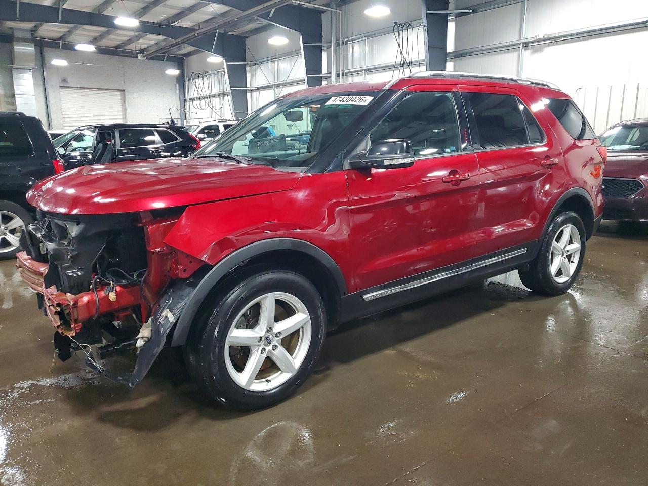 Salvage Ford Explorer Image