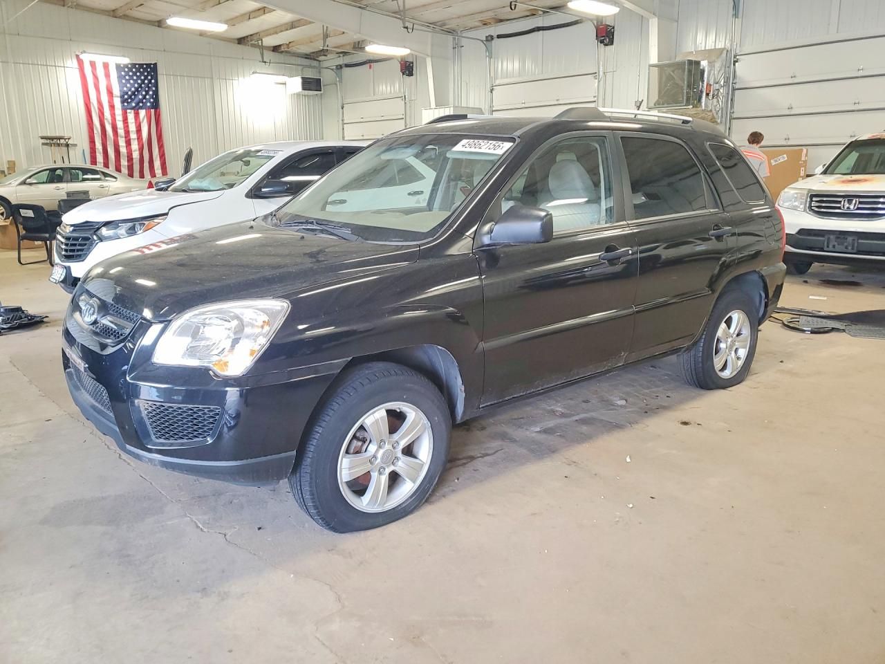 Salvage Kia Sportage Image