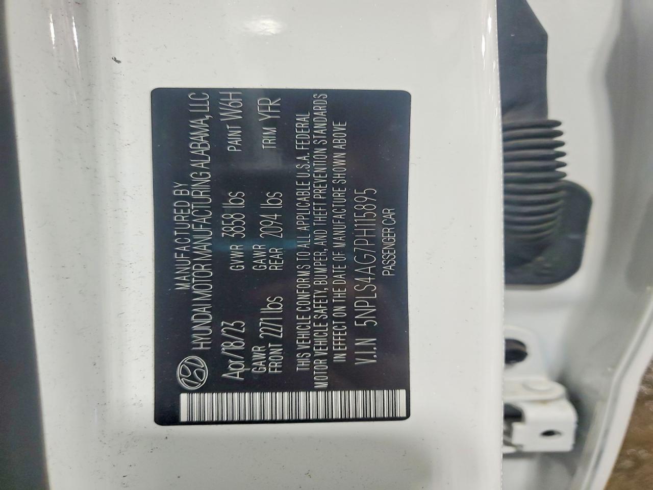 Hyundai ELANTRA Sel