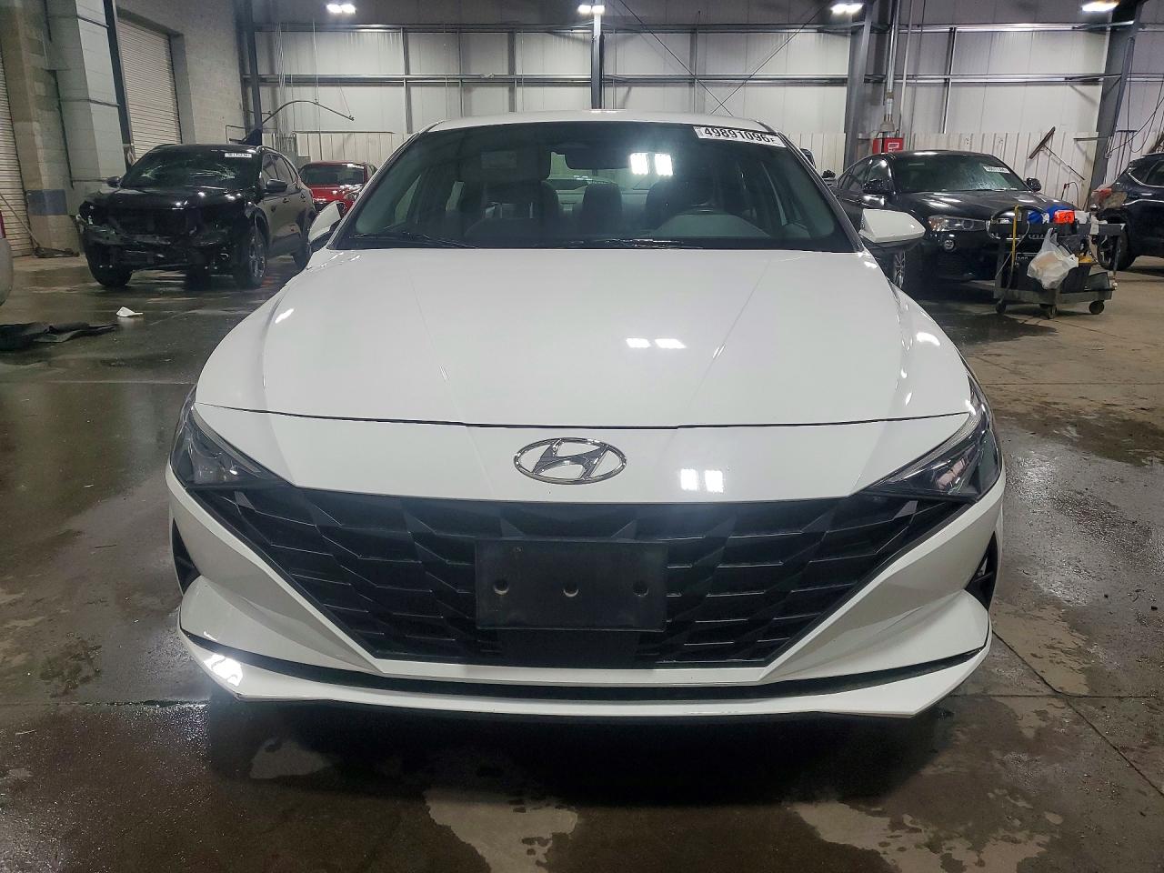 Hyundai ELANTRA Sel