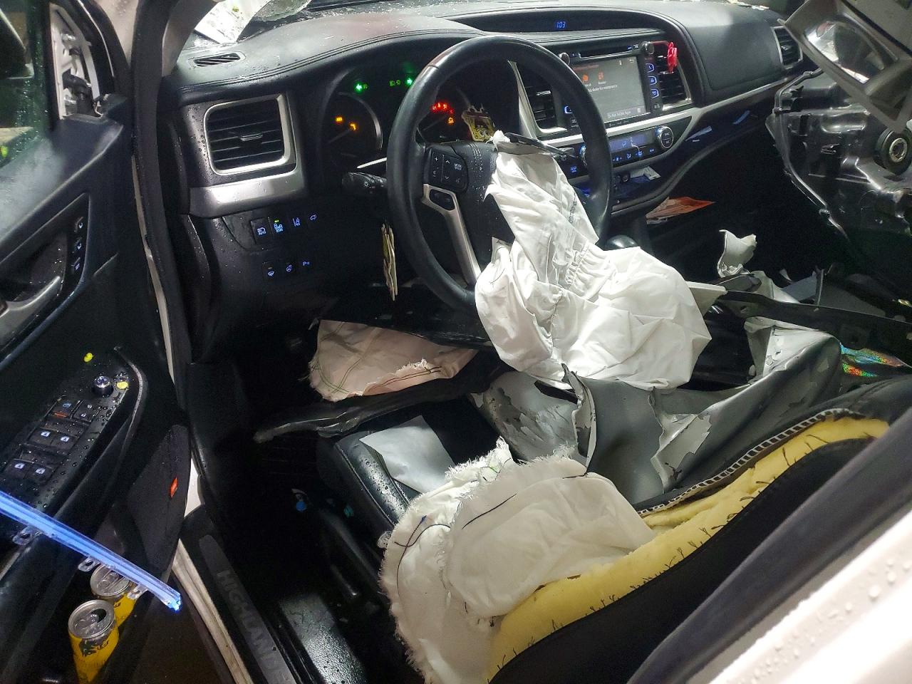 Toyota Highlander Limited Platinum
