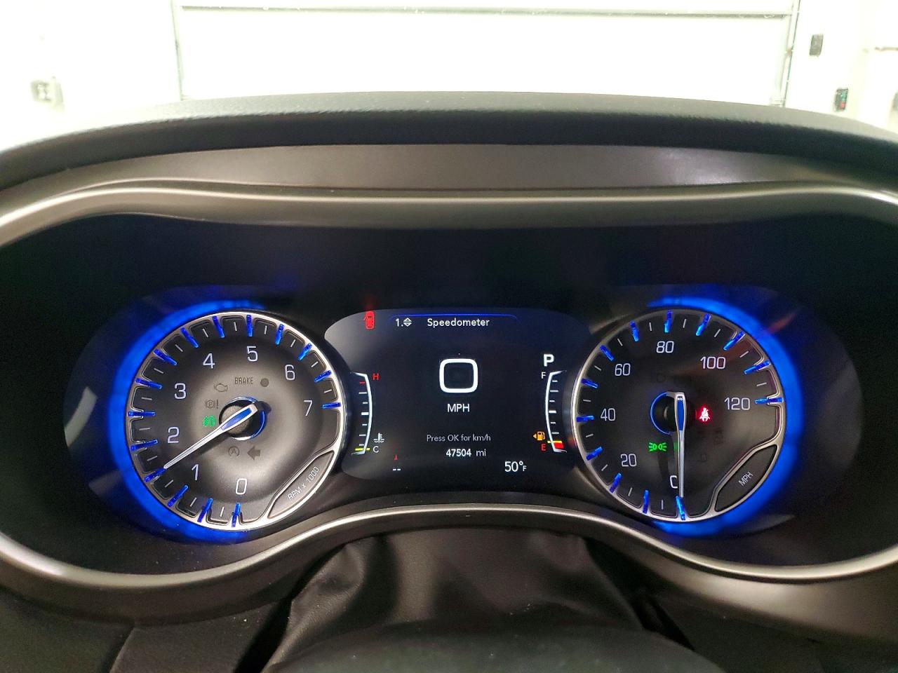 Chrysler Pacifica Touring L