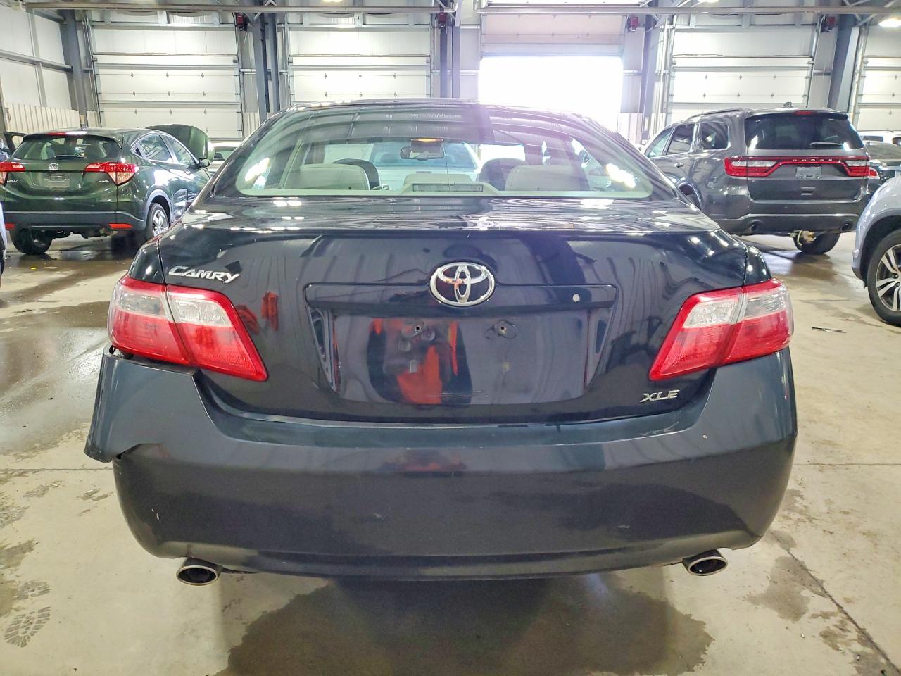 Toyota Camry Xle V6