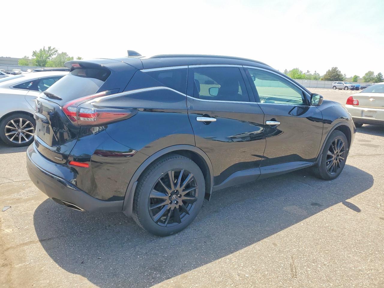 Nissan Murano Sv