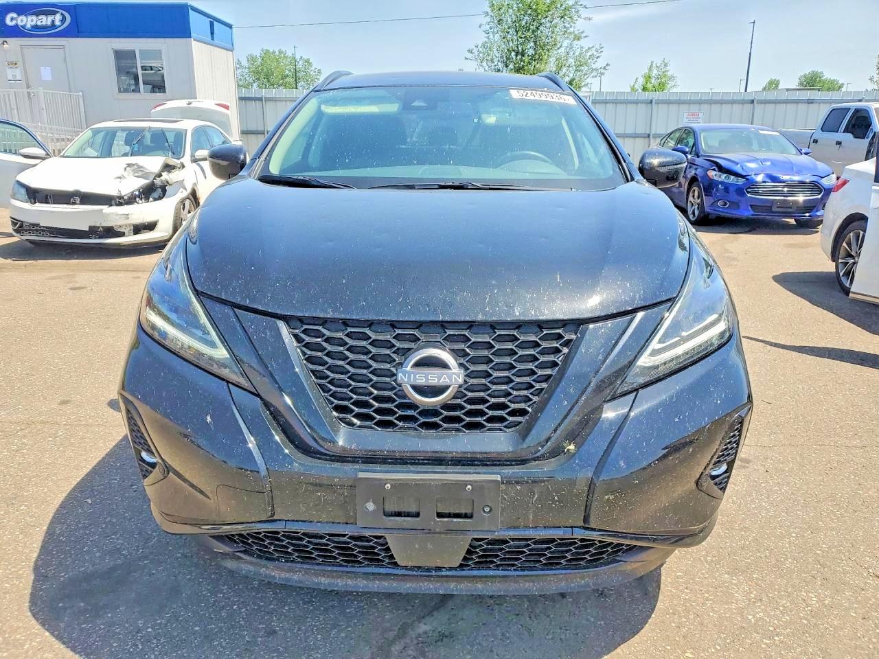 Nissan Murano Sv