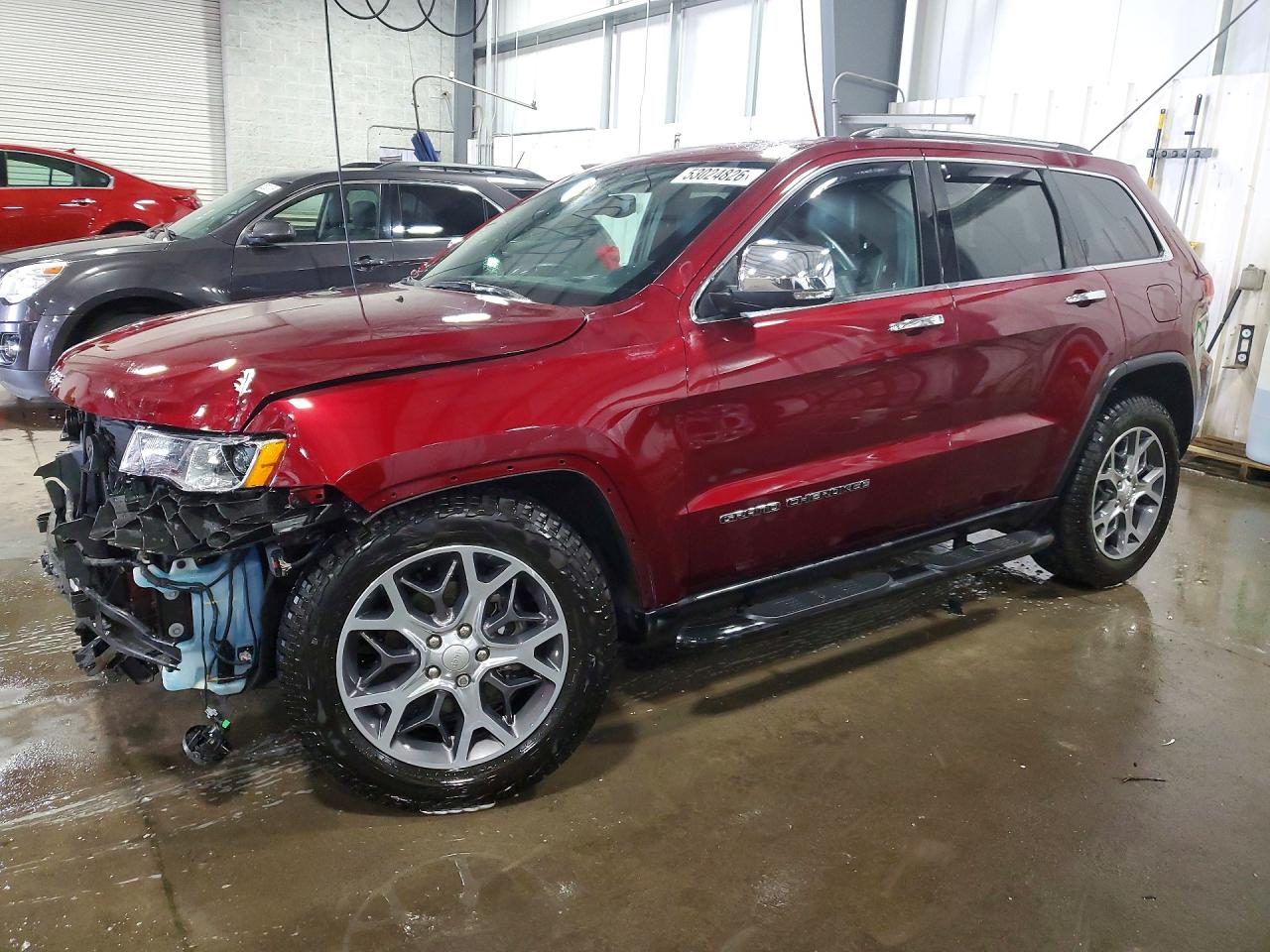 Salvage Jeep Cherokee Image