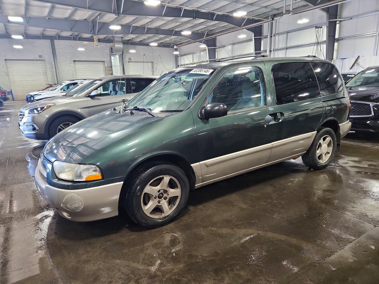 Salvage Nissan Quest Image