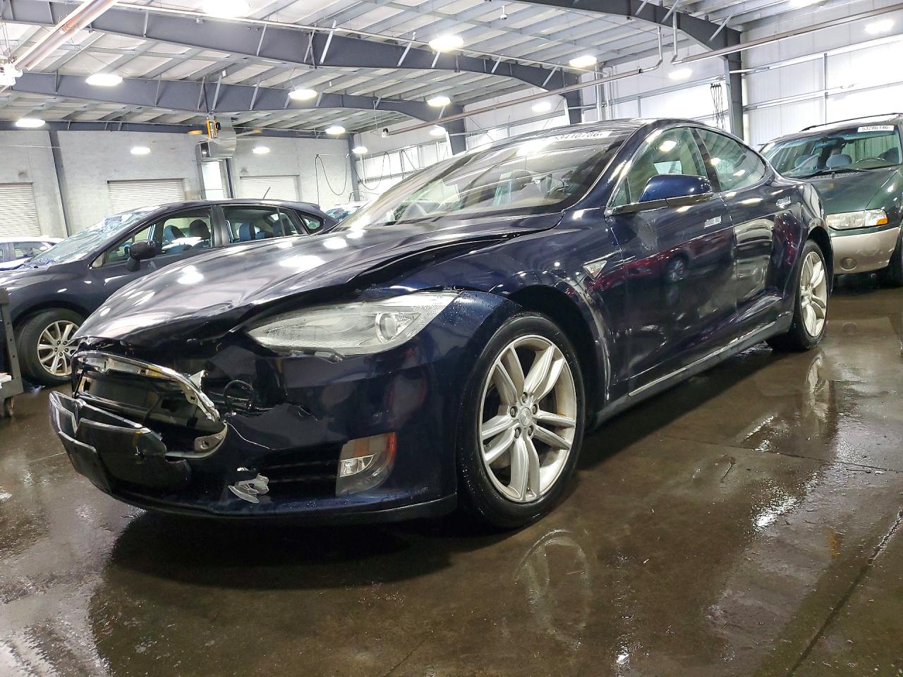 Salvage Tesla Model S Image