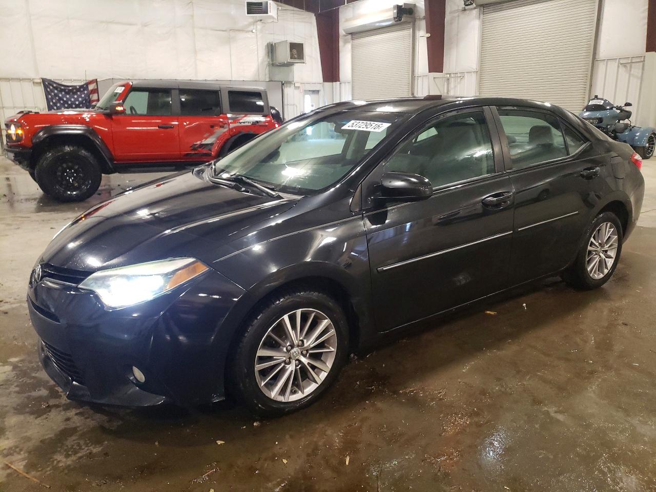 Salvage Toyota Corolla Image
