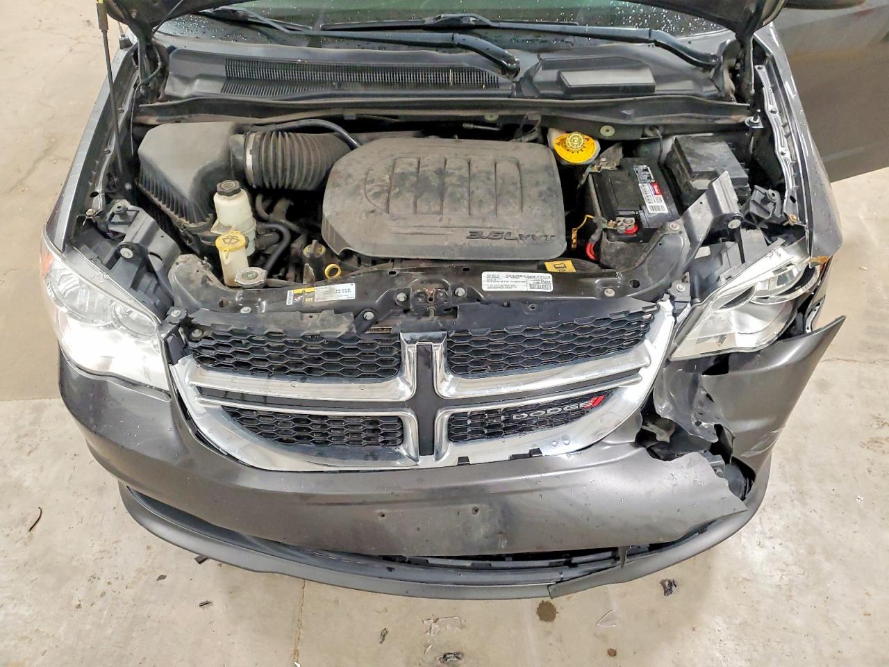 Dodge Caravan Sxt