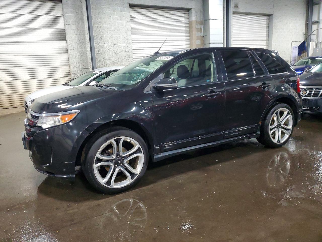 Salvage Ford Edge Image
