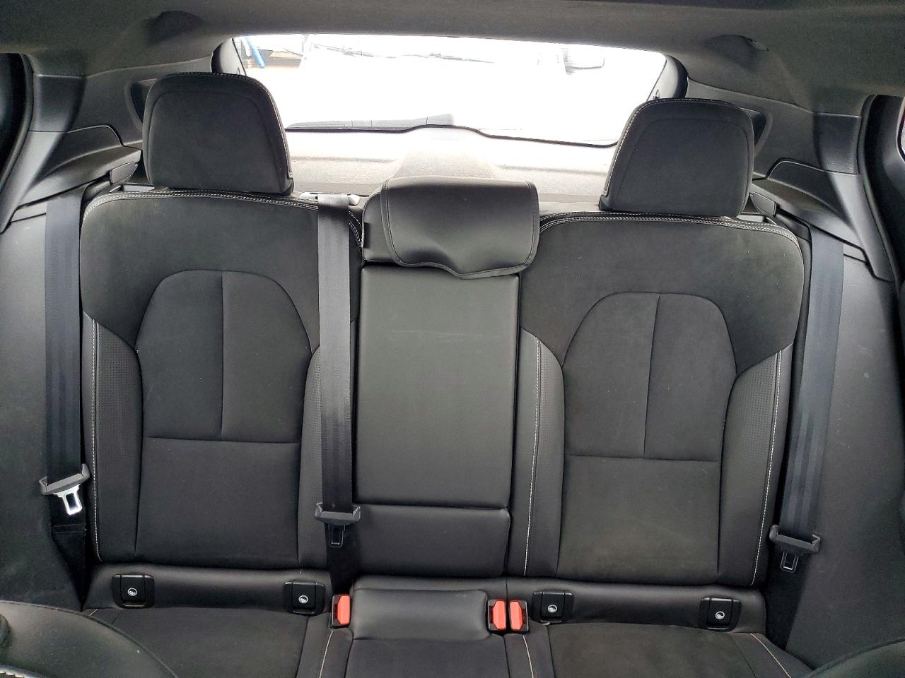 Volvo XC40 T5 R-design