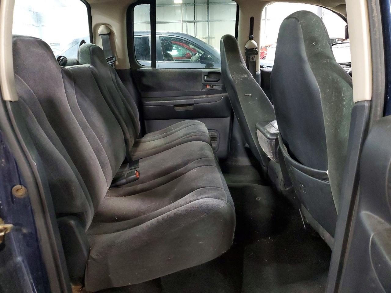 Dodge Dakota Quad
