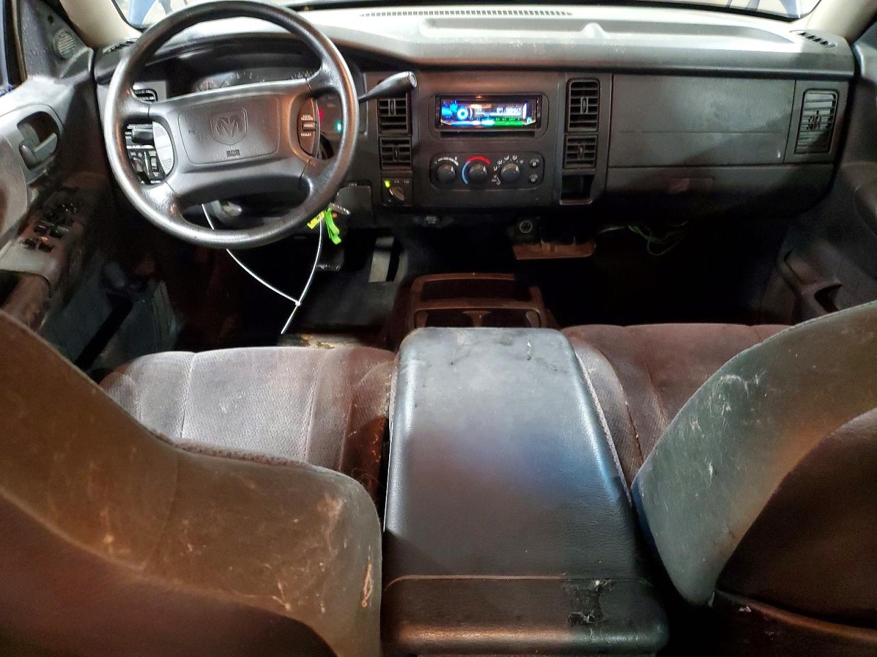 Dodge Dakota Quad