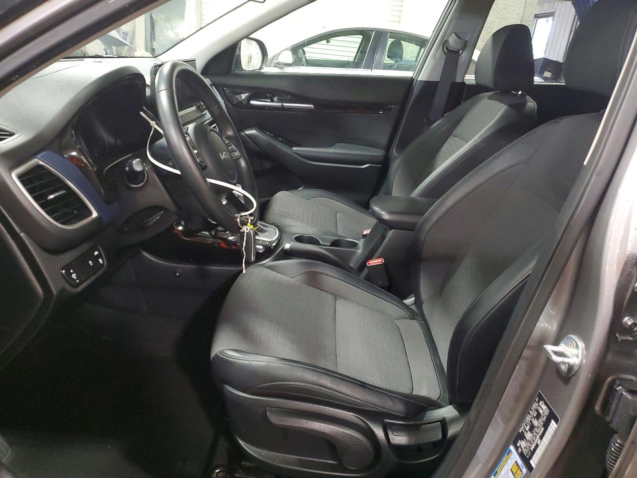 Kia Seltos S