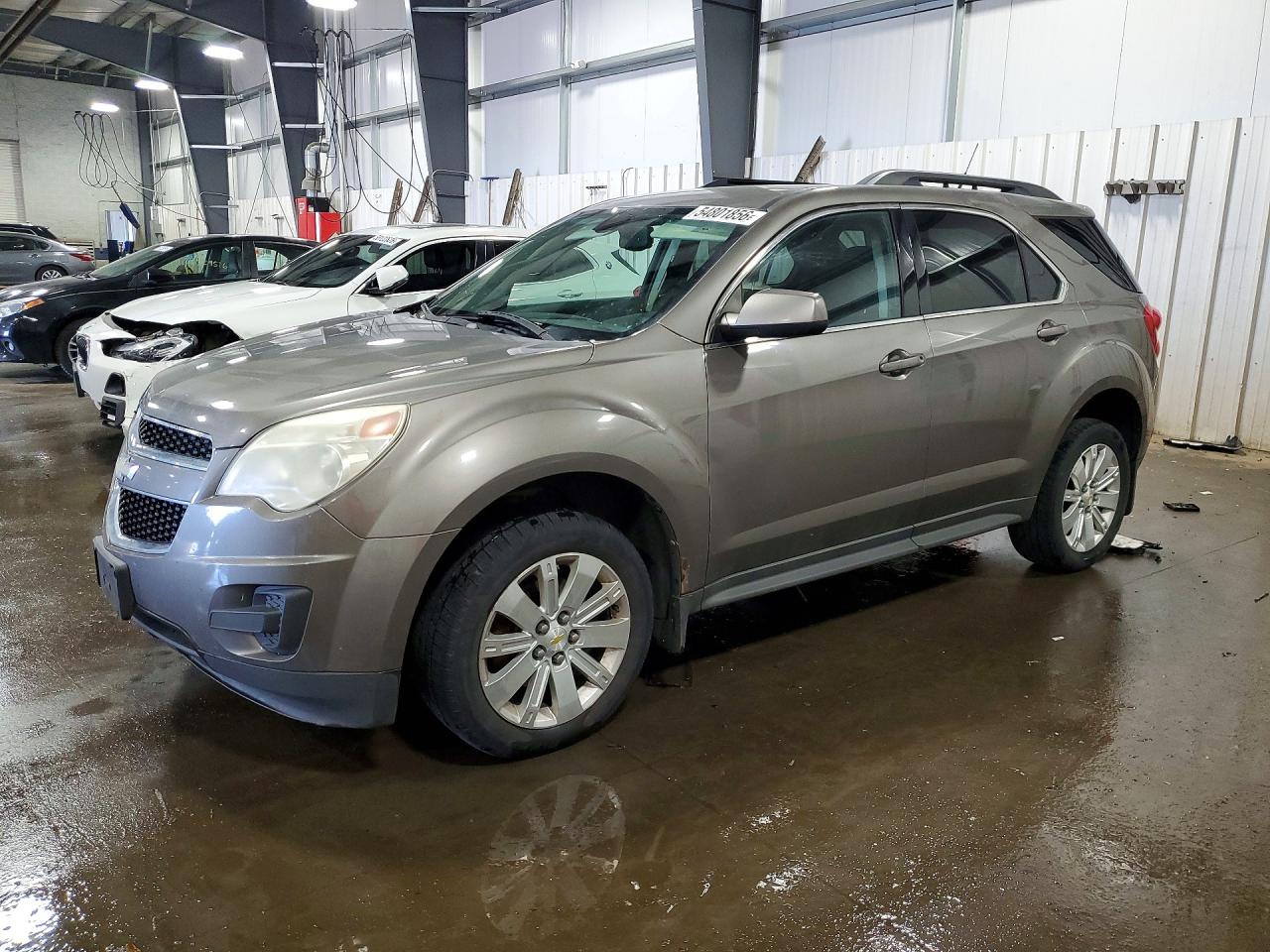 Salvage Chevrolet Equinox Image