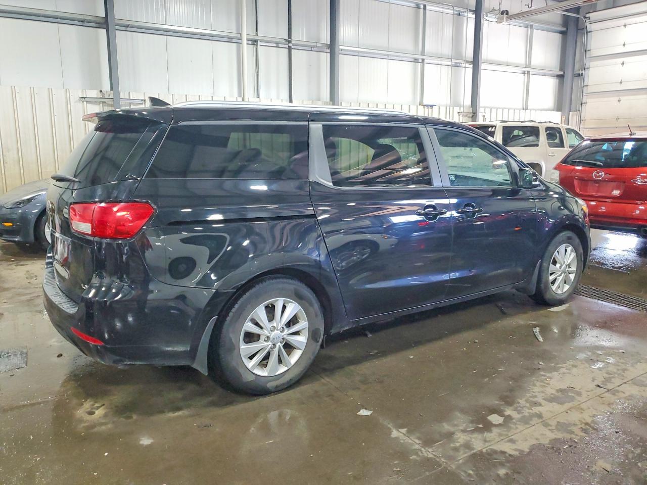 Kia Sedona Lx