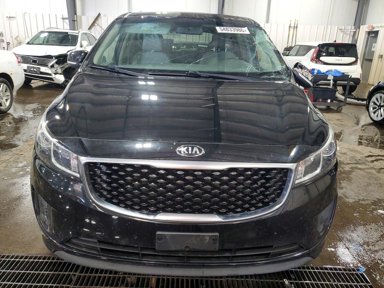 Kia Sedona Lx