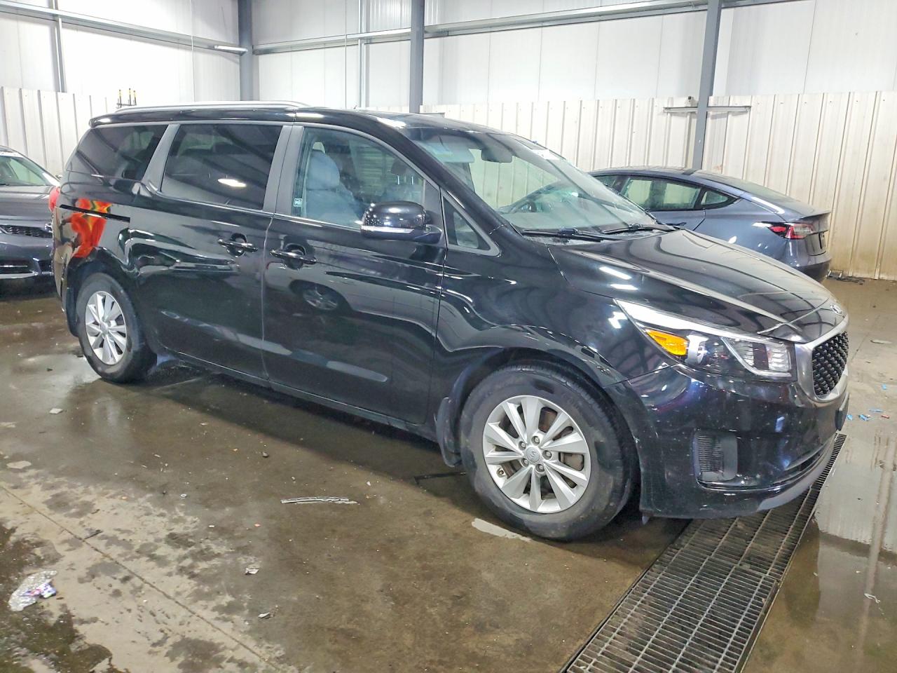 Kia Sedona Lx