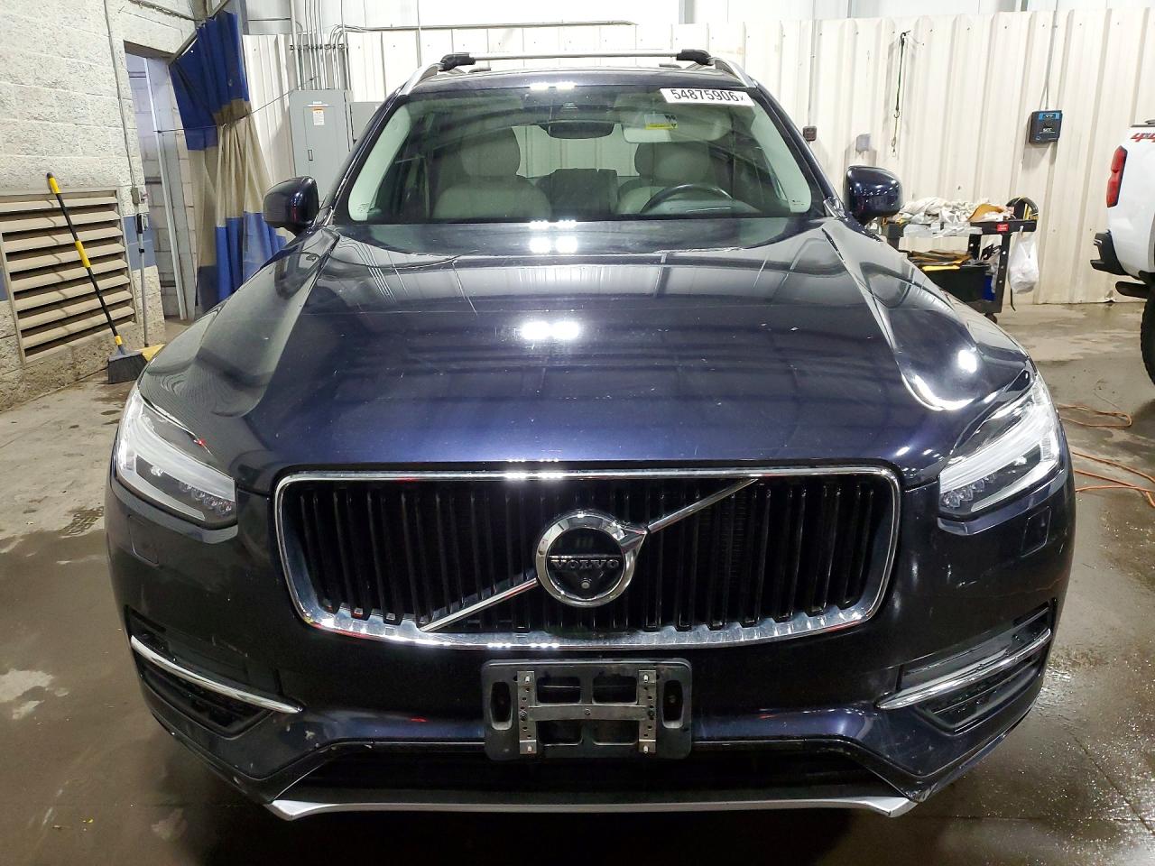 Volvo XC90 T6