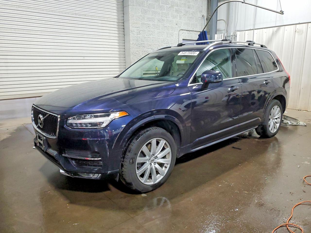 Salvage Volvo XC90 Image
