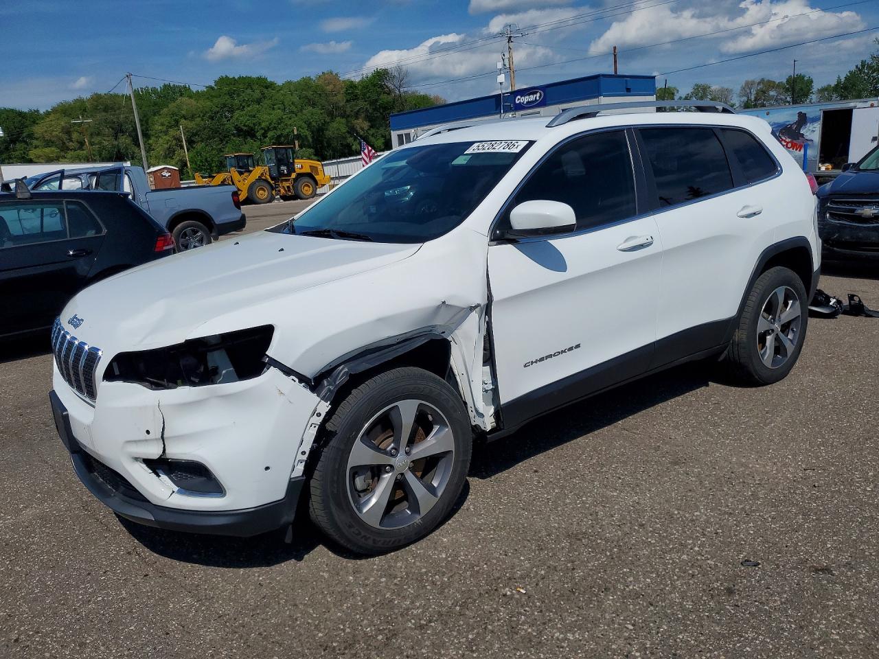 Salvage Jeep Cherokee Image