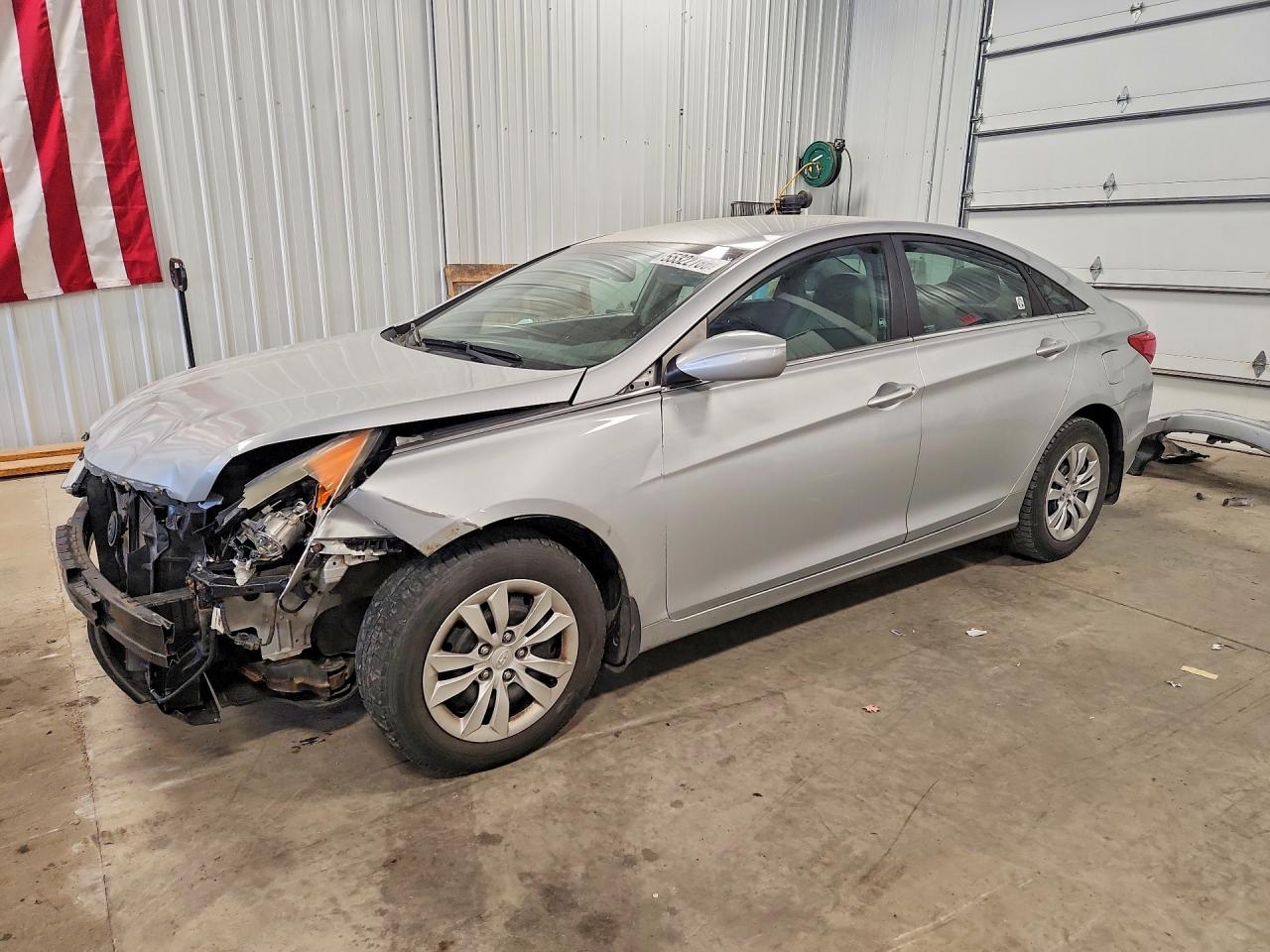 Salvage Hyundai SONATA Image