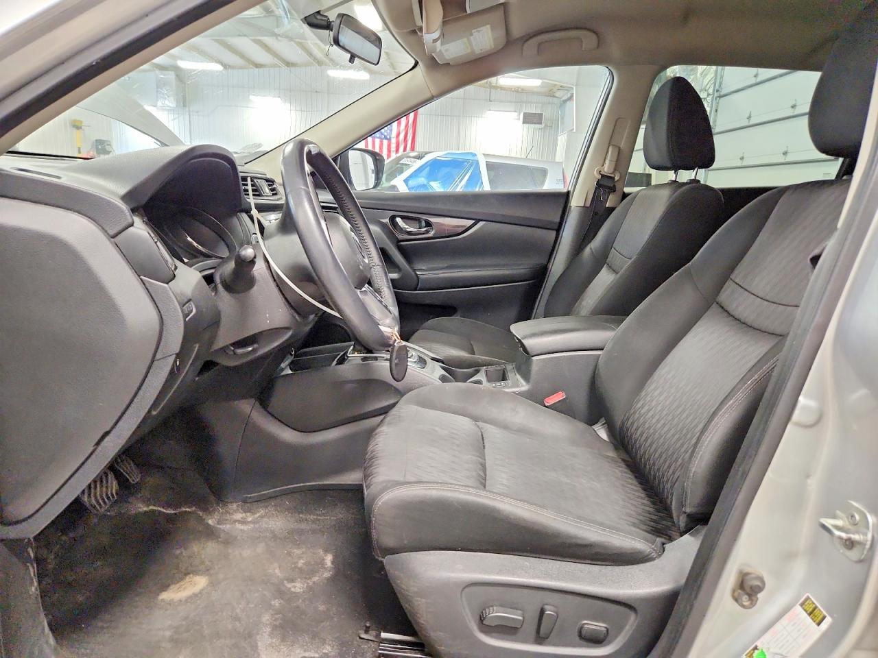 Nissan Rogue Sv